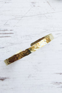 Brazalete martelé latón