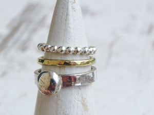 Anillo apilable martelé oro 18k