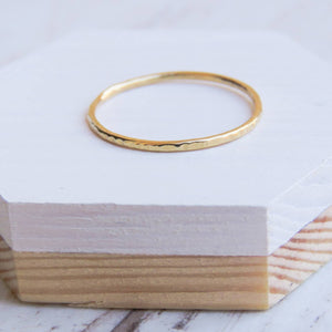 Anillos de oro muy finos clearance